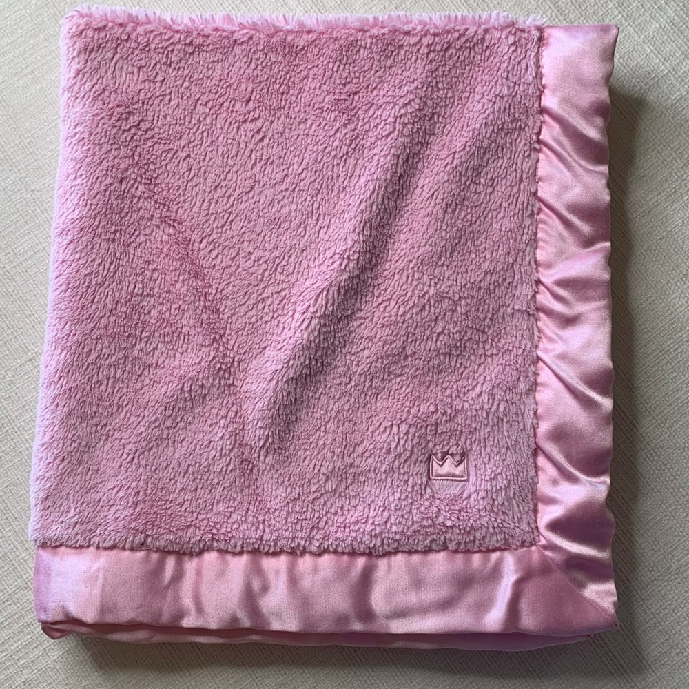 Crown & Ivy Blush Pink Fleece Baby Blanket